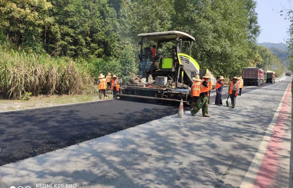 S223宜安路，油面攤鋪